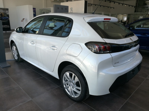 Peugeot 208 Active Tiptronic