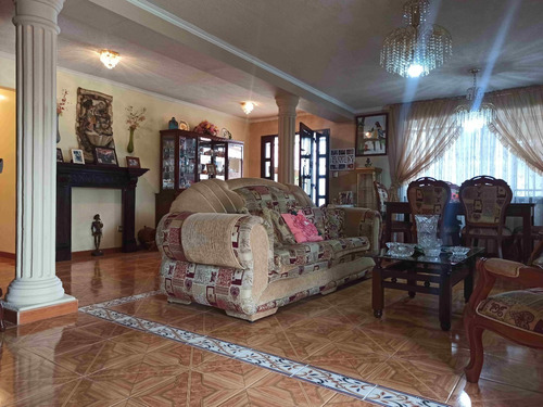 Imagen 6 de 22 de Hermosa Casa Quinta En Urb La Mantuana Country . Lis #22-9217
