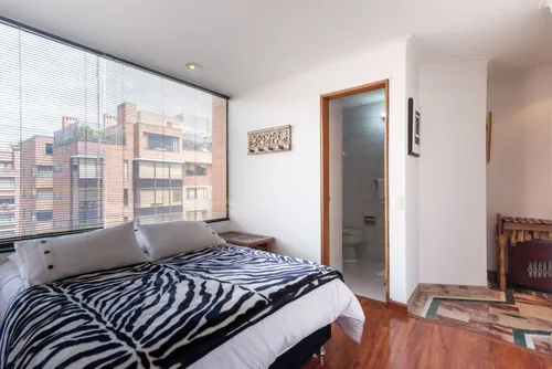 Apartamento En Venta En El Chicó. Cod V3997