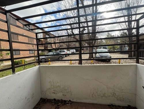 Departamento En Venta De 2 Dormitorios En José Hernández