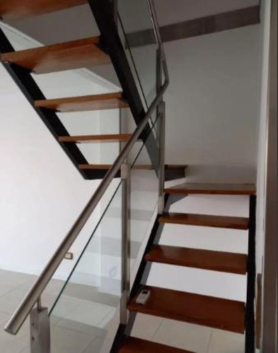 Departamento En Venta - 2 Dormitorios 2 Baños - 65mts2 - Tres De Febrero