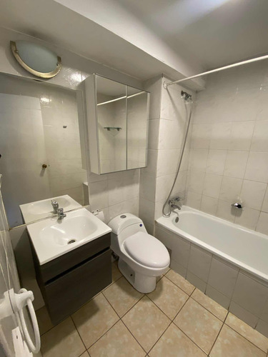 Depto Antiguo 3d/2b + E Plaza Ñuñoa Gastos Comunes Incluidos