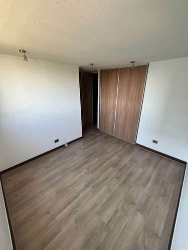 Departamento En Av. Las Condes Cerca De Clinica Las Condes