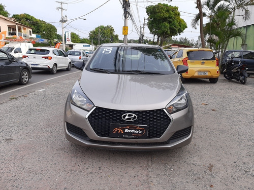 Imagem 3 de 15 de Hyundai Hb20 2019 1.0 Unique Flex 5p