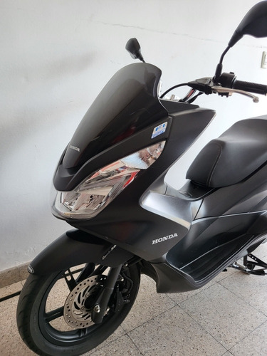Imagen 17 de 18 de Pcx 150 Excelente 2017 Tuamoto