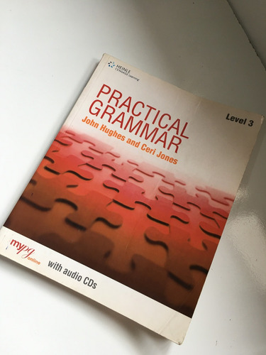 Livro Practical Grammar John Hughes A670