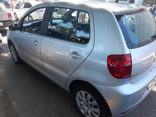 Volkswagen Fox 1.0 Vht Trend Total Flex 5p 2013