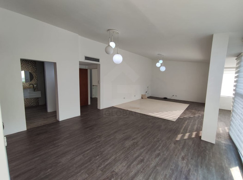 Imagen 9 de 13 de Global Vende Moderna Casa En Urb Guataparo Country Club - Valencia (gla-784)