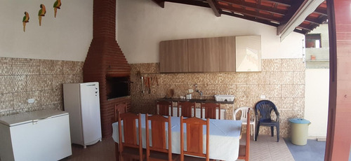 Imagem 10 de 15 de Casa Para Venda Em Itanhaém, Jardim Grandesp, 5 Dormitórios, 1 Suíte, 5 Banheiros, 6 Vagas - 204_1-2318857