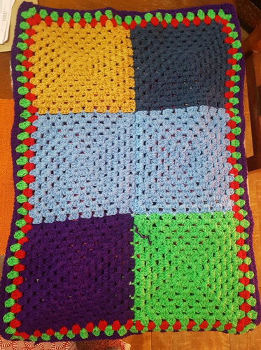 Manta Pequeña Tejida Al Crochet