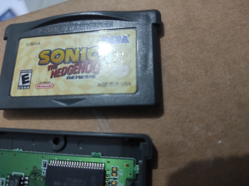 Sonic The Hedgehog Genesis Gba (Usado)