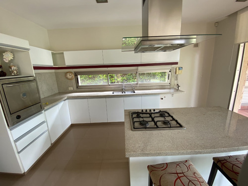 Casa En Venta En Fisherton Aldea