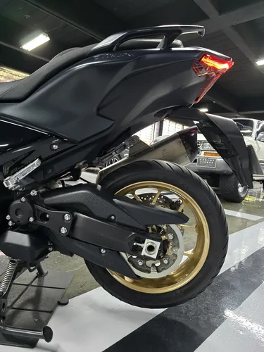 Yamaha T Max 560