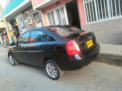 Hyundai Accent 1.4 Gl 4 p