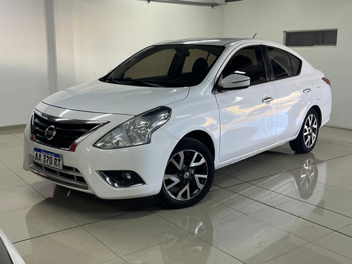 Nissan Versa 1.6 Exclusive At