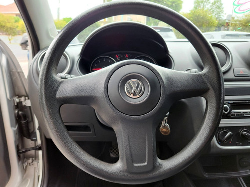 Imagen 18 de 25 de Volkswagen Gol Trend 1.6 Pack Ii 101cv 2013