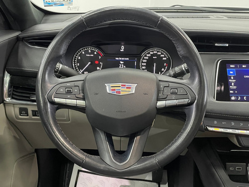 Cadillac XT 4 2.0 Premium Luxury At