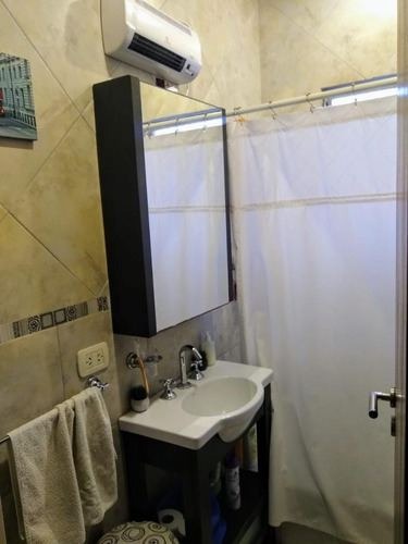Imagen 9 de 14 de Casa 4 Ambientes En Castelar Norte En Venta