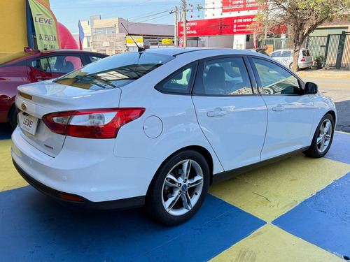 Ford Focus Sedan Ford Focus Sedan SE 2.0 16V PowerShift (Aut)