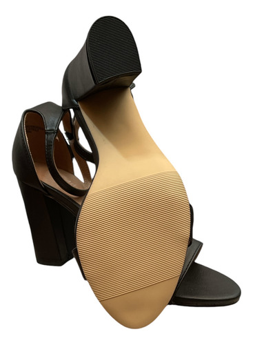 Sandalia De Tacon Madden Girl