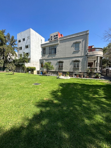 Se Vende O Renta Casa En Esquina En La Condesa