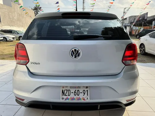 Volkswagen Polo 1.6 L4 Sound Mt