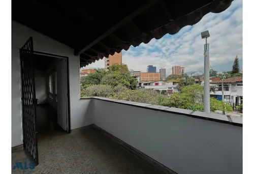 Casa En 2do Piso Con Espacios Amplios(mls#252985)