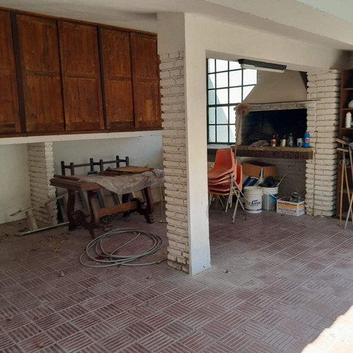 Se Vende Casa En Pleno Centro De La Cumbre. Apto Comercial