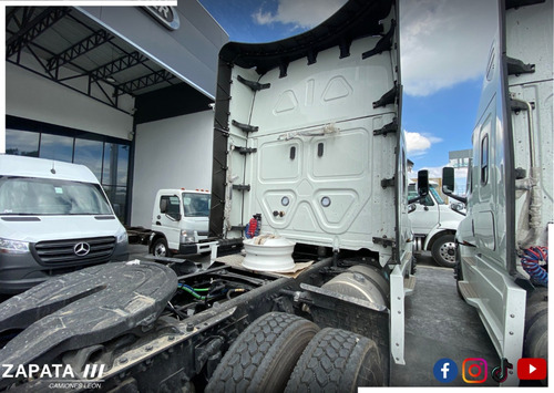 Tracto Cascadia Cam 60 Dd13 Dt12 Freightliner T.automati Em
