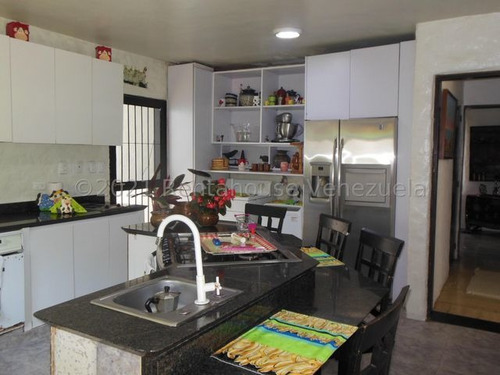 Imagen 8 de 17 de Casa En Venta En Lomas Del Halcon 22-7515 #ventasdeleste 04142226685