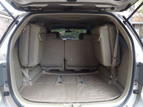Imagen 5 de 9 de Toyota Fortuner