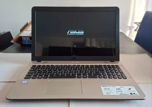 Notebook Asus X541u Intel Core I3 8 Gb Ssd 240 Gb W10 Pro (Usado)