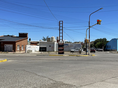 Imagen 6 de 10 de Retasado! Excelente Esquina Céntrica C/ Proyecto 5 Pisos
