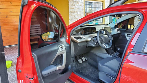 Peugeot 2008 1.6 Allure Am20 2020