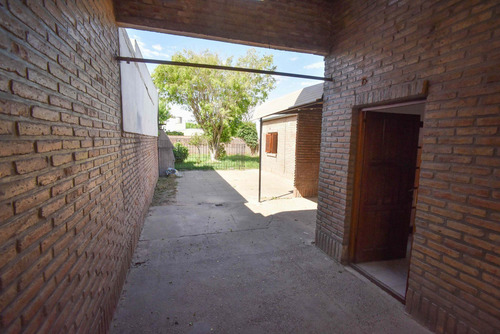 Imagen 11 de 22 de Se Vende Excelente Casa En Santo Tomé!
