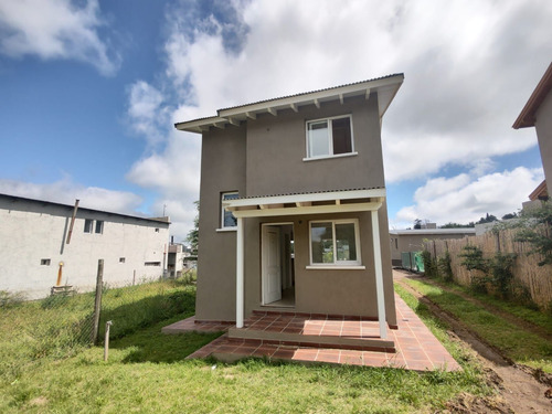 Imagen 4 de 30 de Casa En Venta De 2 Dormitorios C/ Cochera En La Cumbre
