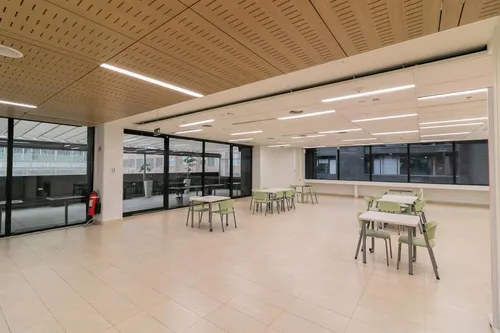 Edificio En Arriendo/venta En Chico Norte Iii. Cod A1001067