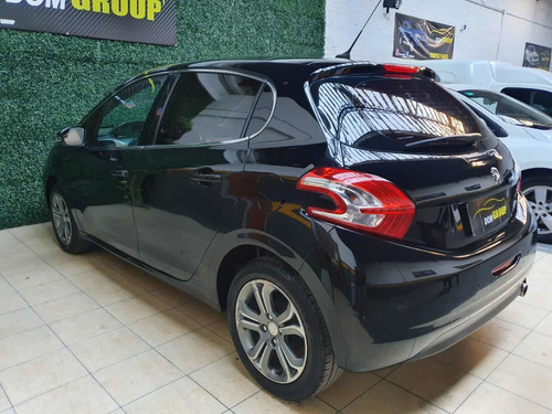 Imagen 15 de 18 de Peugeot 208 2015 1.6 Feline Pack Cuir