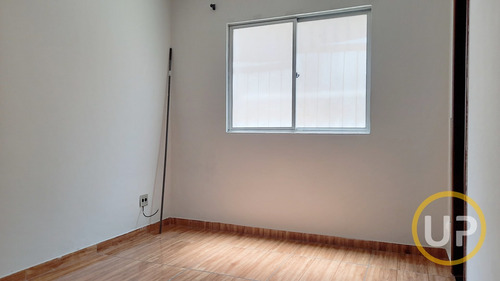 Apartamento Aluguel 2 Quartos No Floresta-belo Horizonte, Mg - 8355