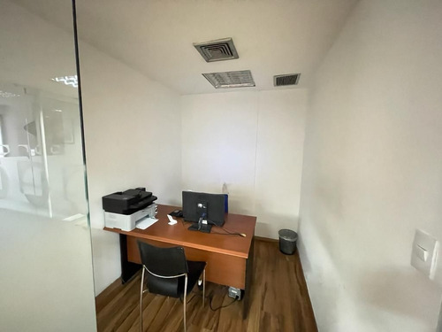 Imagen 7 de 15 de Alquiler De Oficina Corporativa En Valencia, En La Torre Movilnet. (atof-37) Y.l.