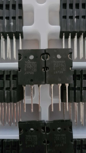 50 Pares Transistor Toshiba 2sc5200 / 2sa1943