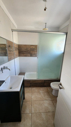 Imagen 5 de 15 de Duplex C/ Patio Asador Y Cochera- Las Cañitas - Zona Sur