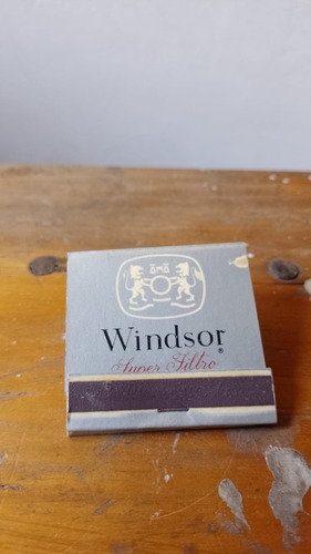 Antigua Caja De Fosforo De Colección Windsor 