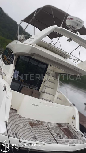 Imagem 9 de 13 de Prestige 40 2014 Intermarine Azimut Ferretti Phantom
