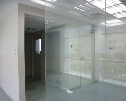 Imagen 9 de 14 de Alquiler Local Comercial En La Urbina