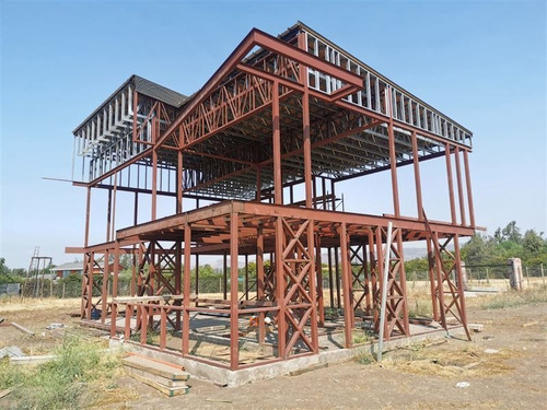 Parcela En Venta Con Casa De 2 Pisos En Construcción