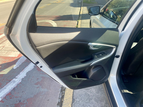 Volvo V40 T5 Awd Plus