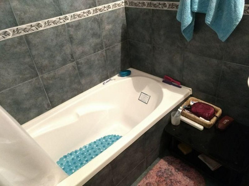 Casa En Venta En Ezpeleta