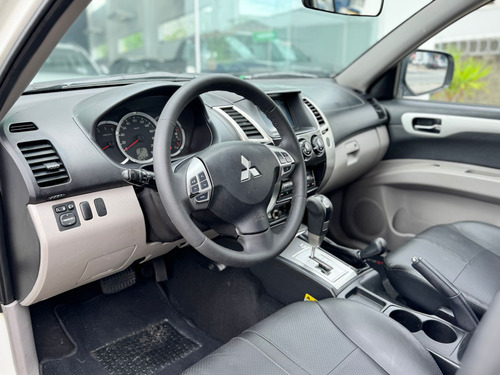 Mitsubishi Pajero Dakar 3.2
