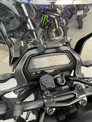 Bajaj Dominar 400 2023 / 10.835 Km